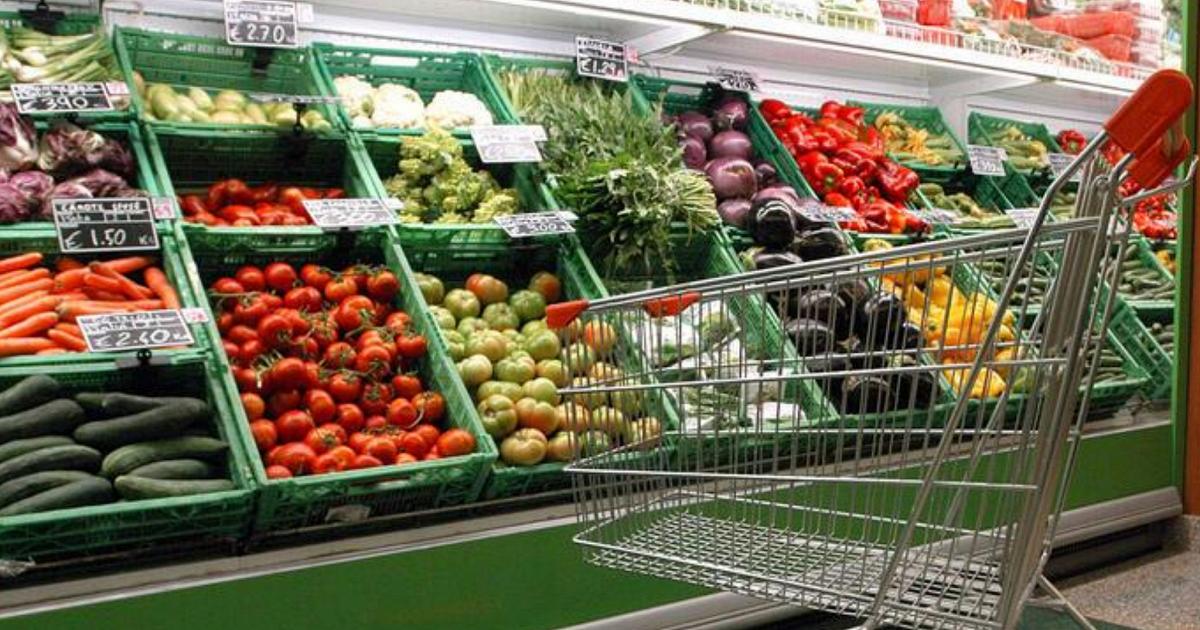 Istat: l'inflazione ad agosto frena all'1,6 %, carrello della spesa più caro