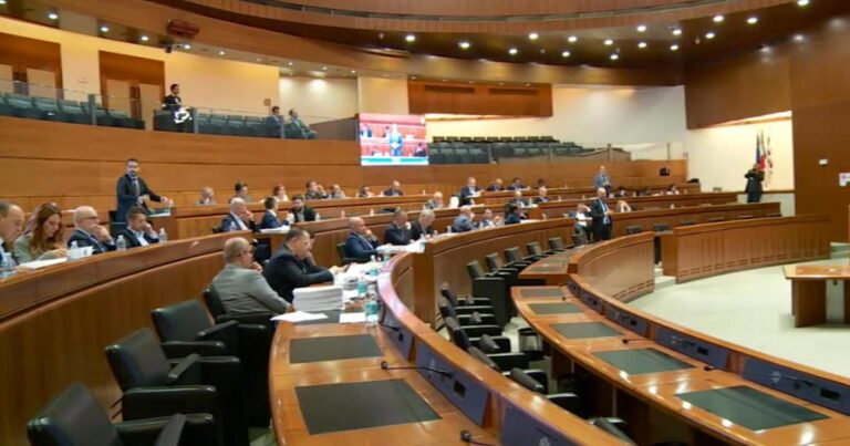 La Regione Sardegna approva la legge sul "suicidio assistito"