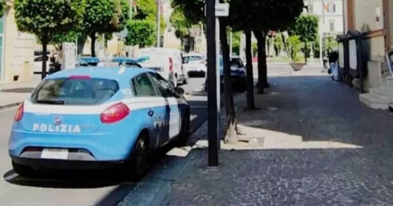 Torre Annunziata, disabile sequestrato per ore e vessato per divertimento: 2 arresti